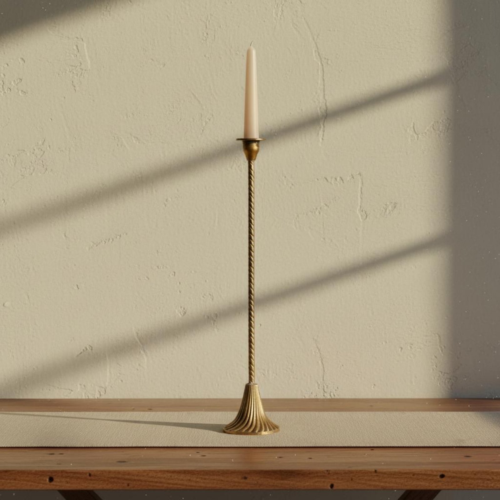Twisted Gold Candle Holder Sta - Paraffin Wax 评论和价格